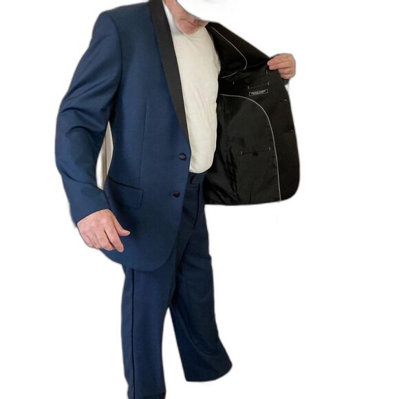 Vintage Men's Navy Tuxedo with Black Shawl Collar and Trim 34x28 / 42R Size M - Picture 2 of 9